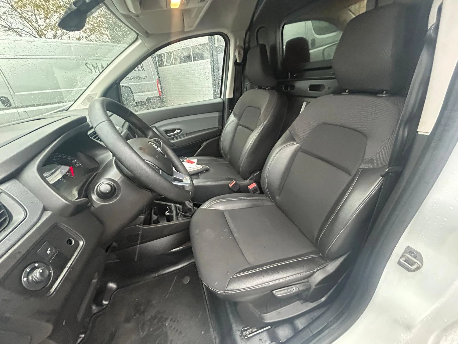 Hoofdafbeelding Renault Express