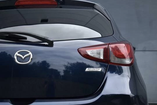 Hoofdafbeelding Mazda 2