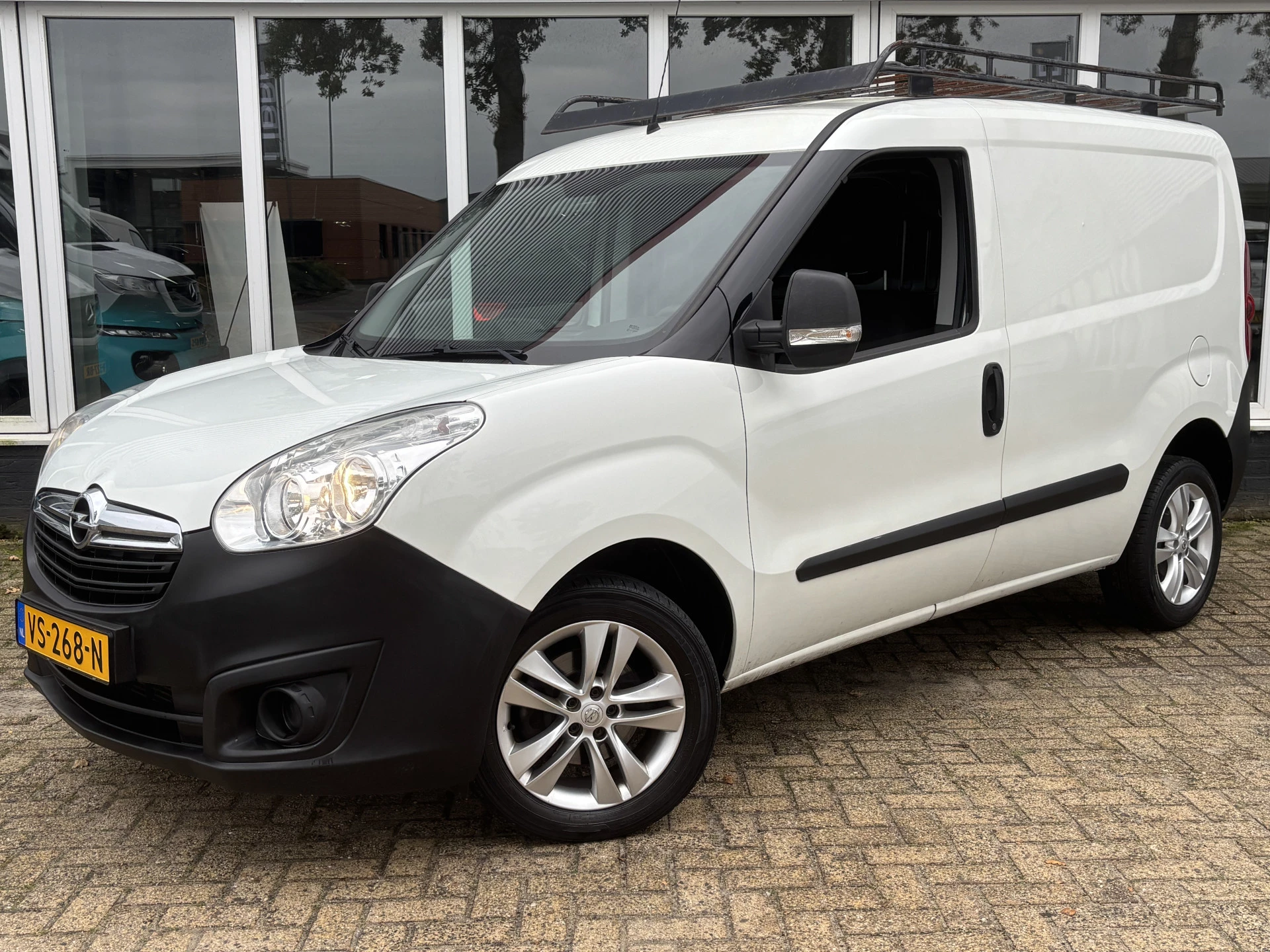 Hoofdafbeelding Opel Combo