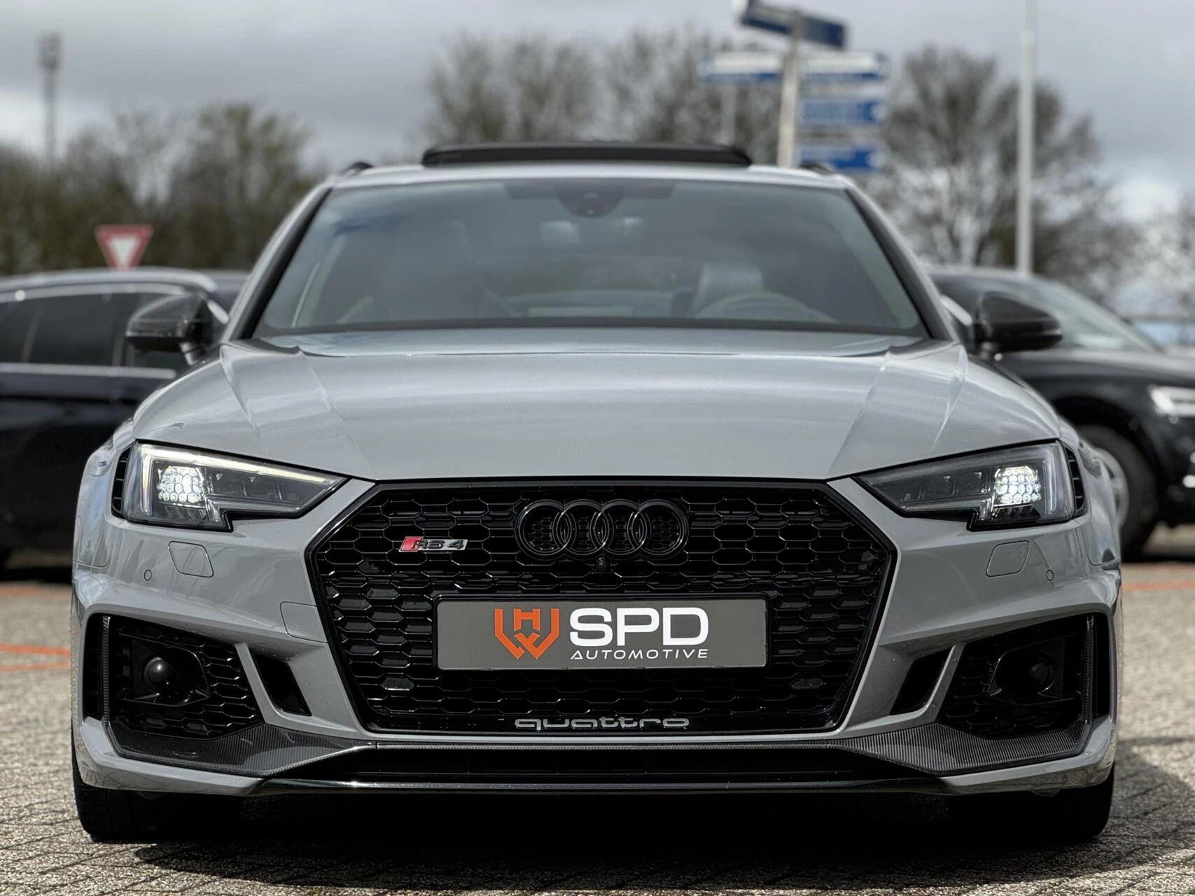 Hoofdafbeelding Audi RS4
