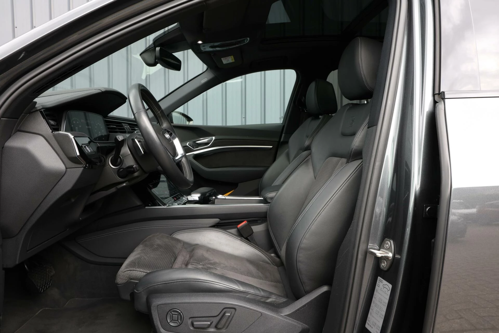 Hoofdafbeelding Audi e-tron