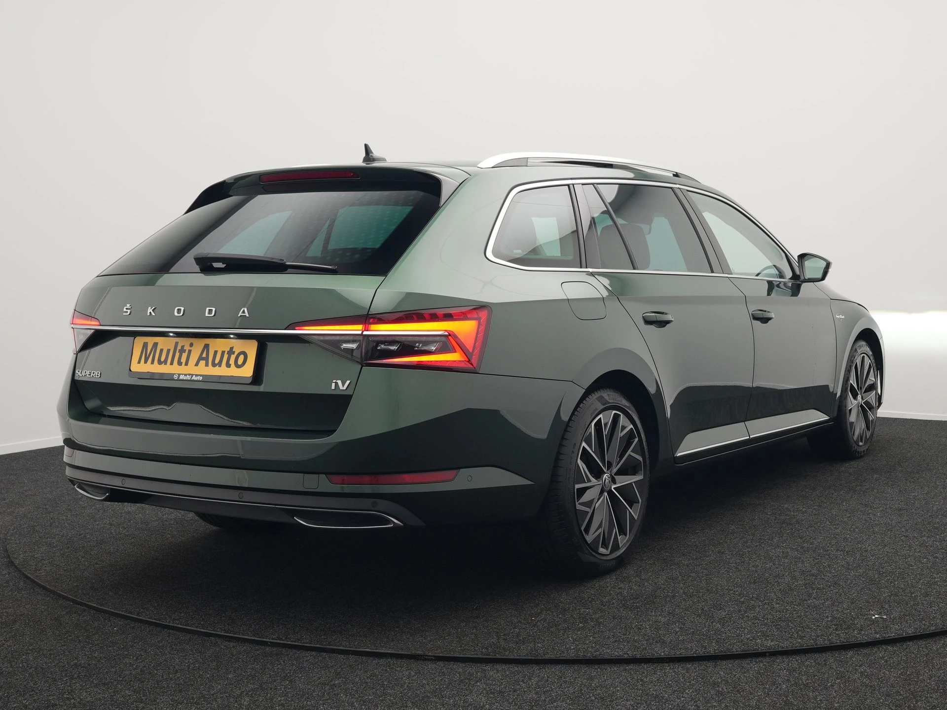 Hoofdafbeelding Škoda Superb