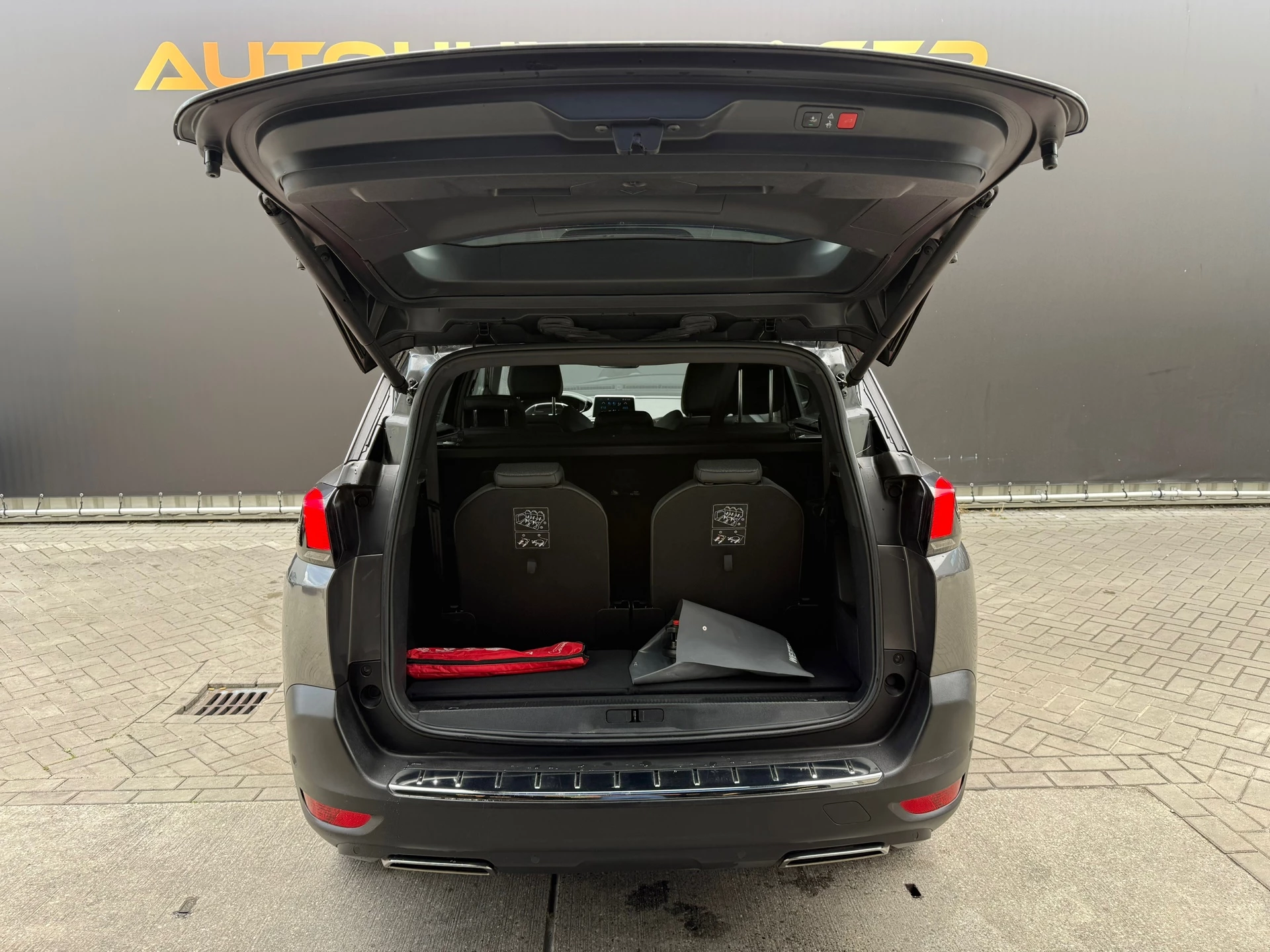 Hoofdafbeelding Peugeot 5008