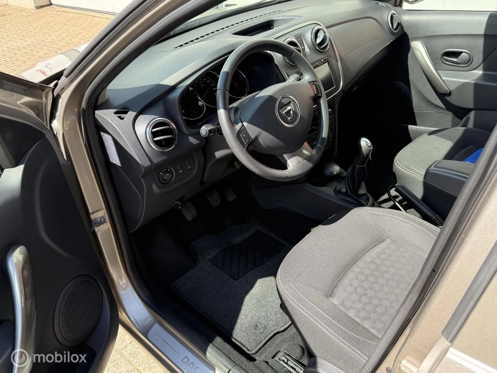 Hoofdafbeelding Dacia Logan