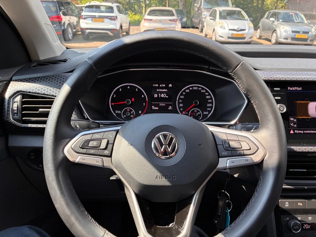 Hoofdafbeelding Volkswagen T-Cross