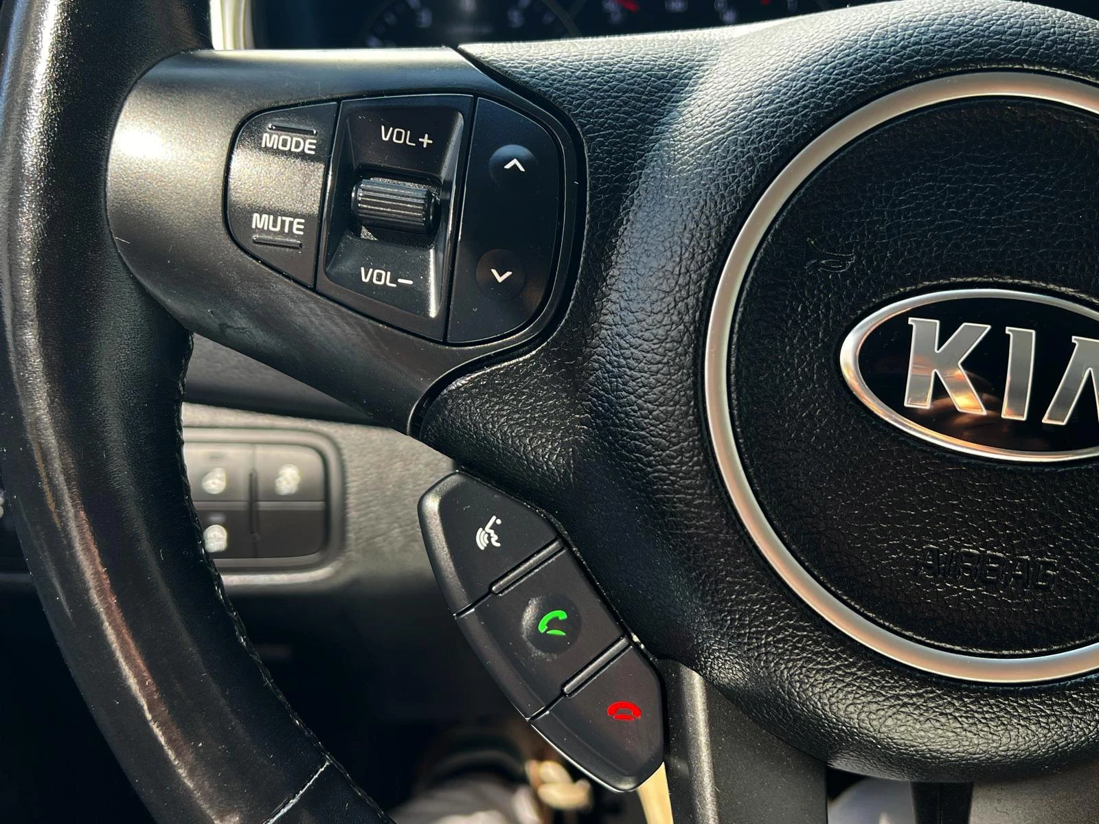 Hoofdafbeelding Kia Carens