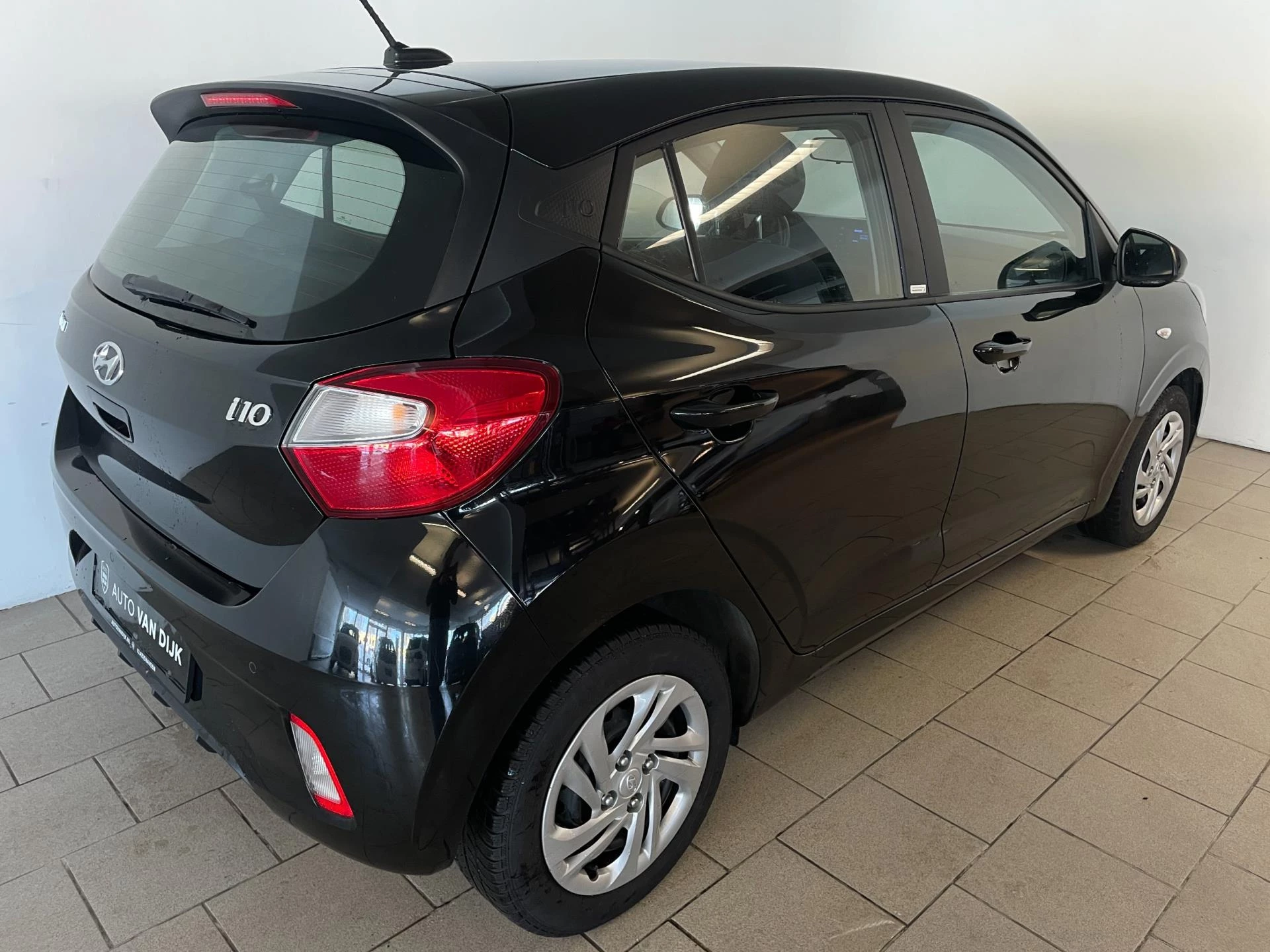 Hoofdafbeelding Hyundai i10