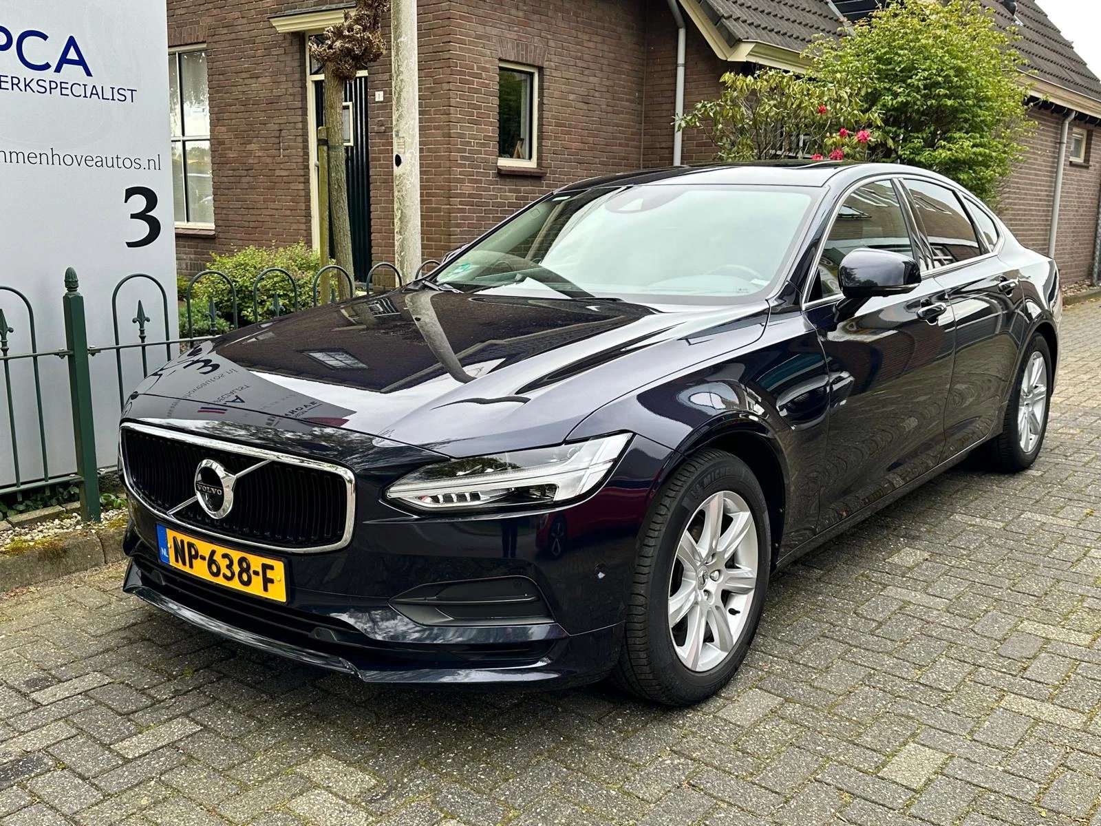 Hoofdafbeelding Volvo S90