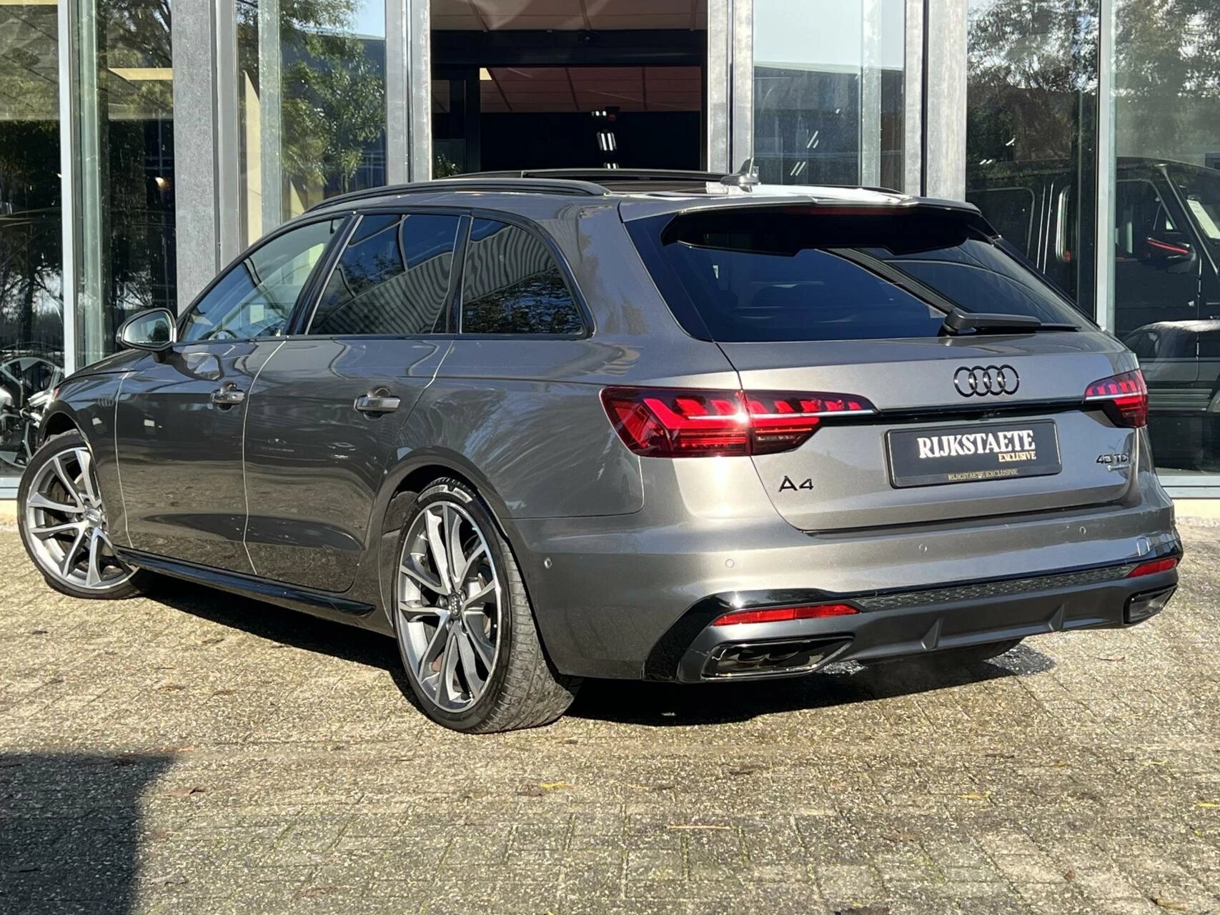 Hoofdafbeelding Audi A4