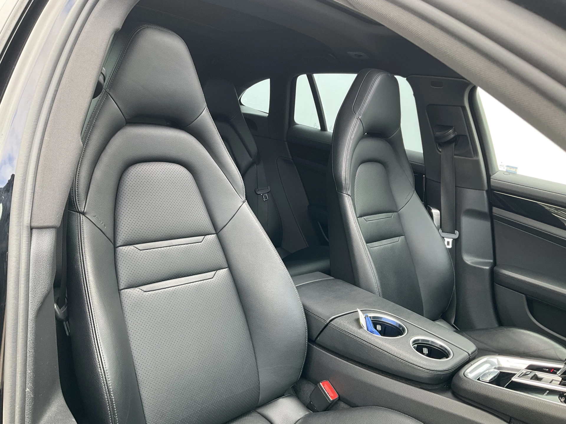 Hoofdafbeelding Porsche Panamera