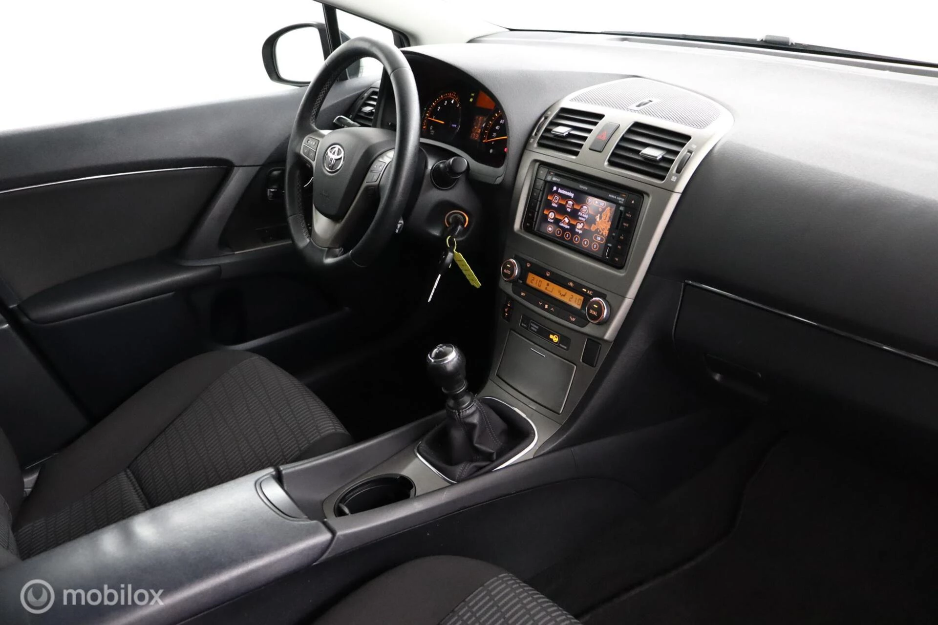 Hoofdafbeelding Toyota Avensis