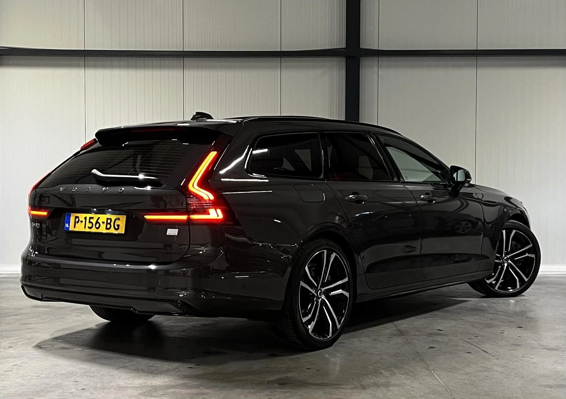 Hoofdafbeelding Volvo V90