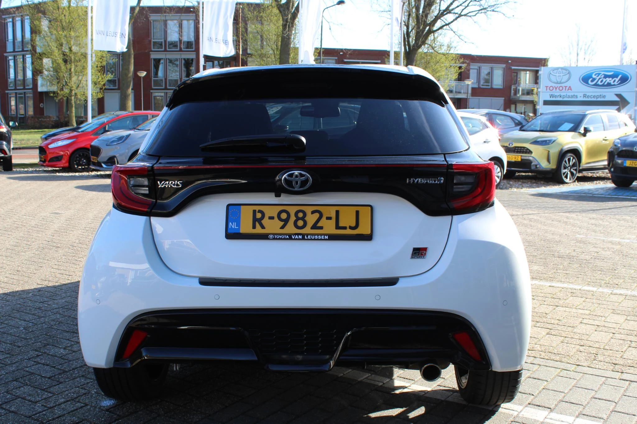 Hoofdafbeelding Toyota Yaris