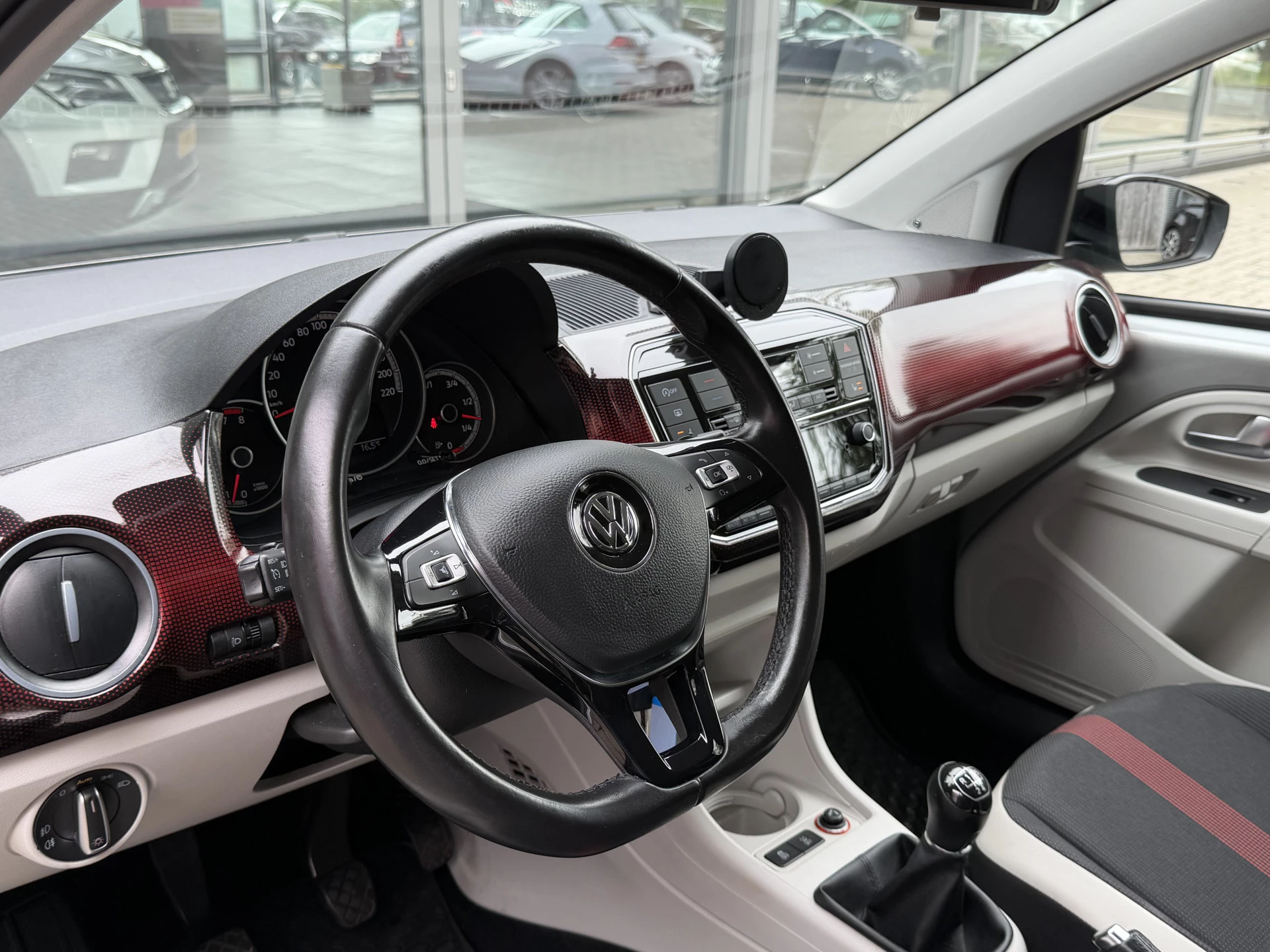 Hoofdafbeelding Volkswagen up!