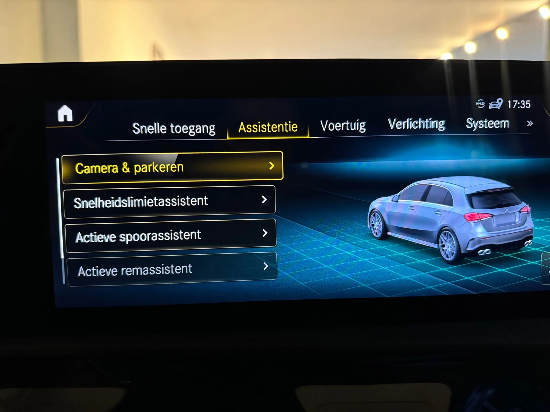 Hoofdafbeelding Mercedes-Benz A-Klasse