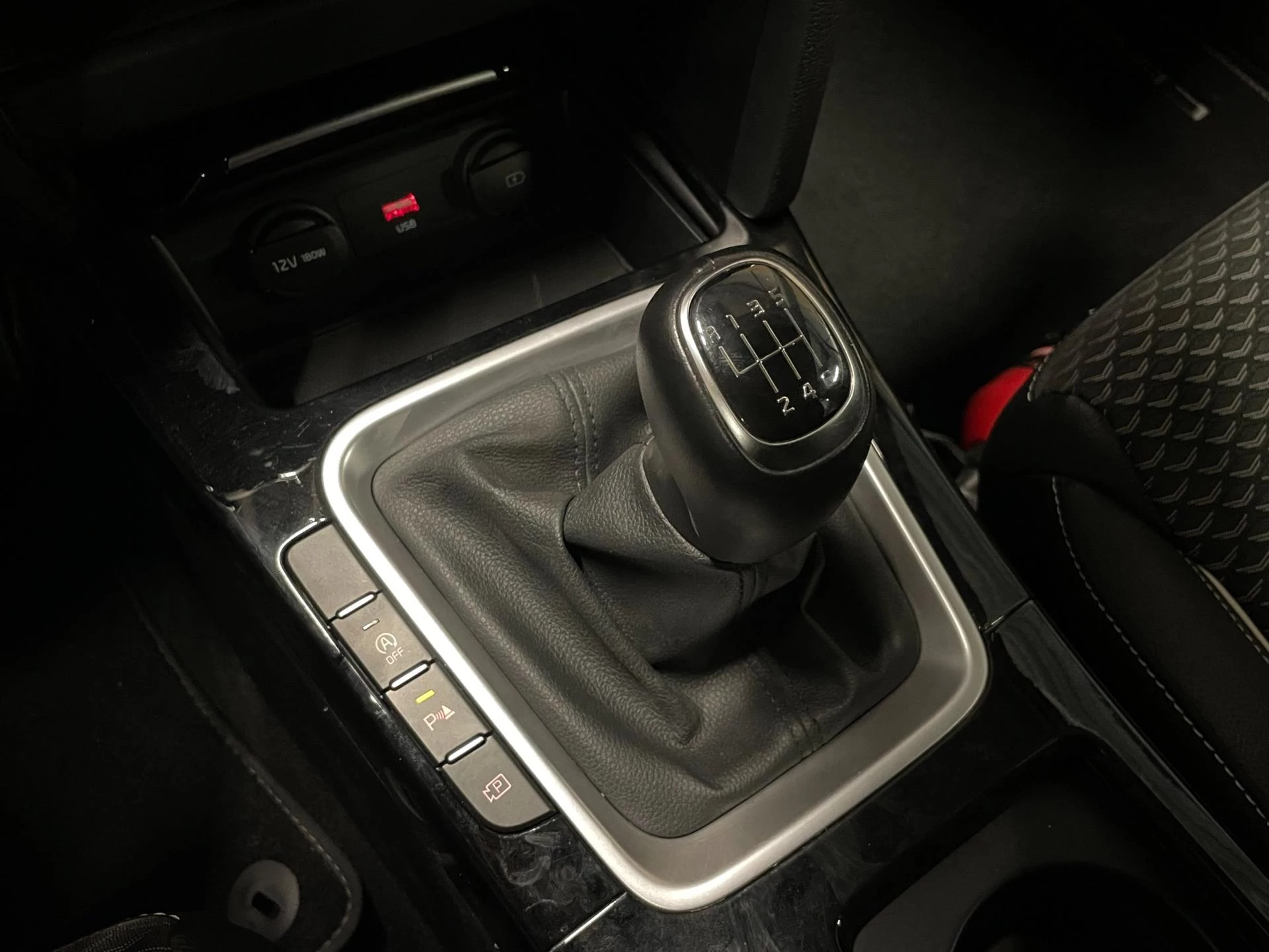 Hoofdafbeelding Kia Ceed