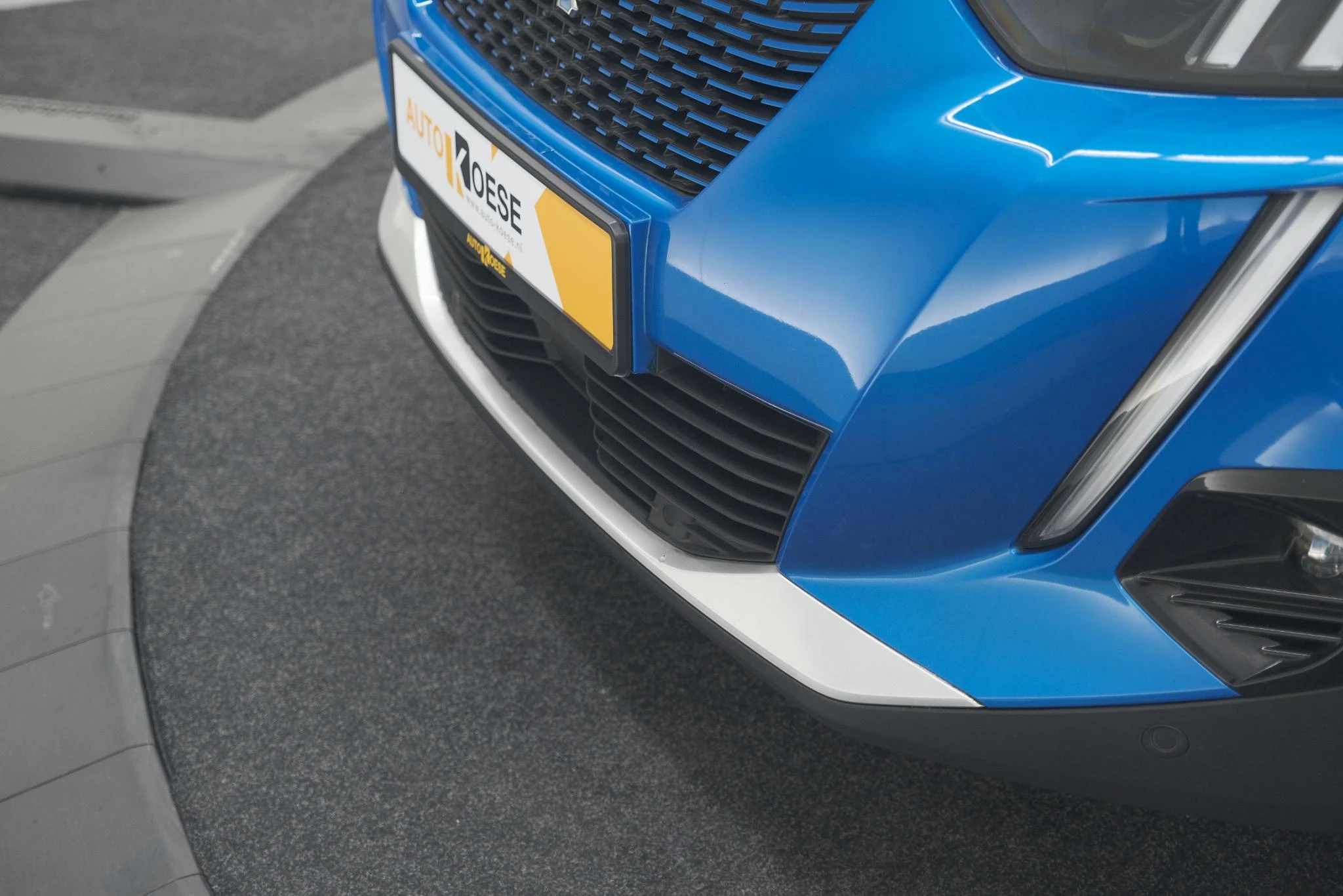 Hoofdafbeelding Peugeot e-2008