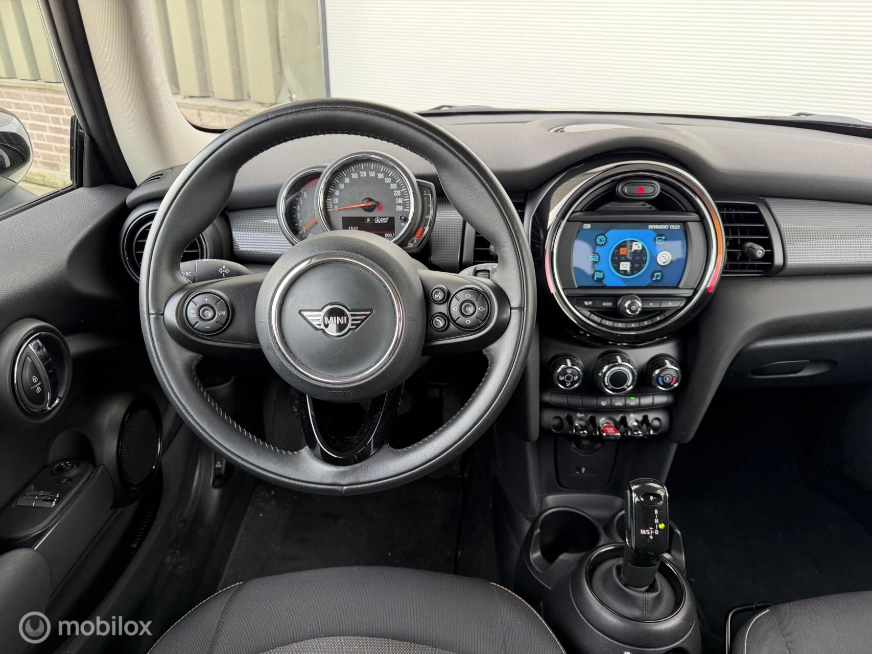 Hoofdafbeelding MINI Cooper