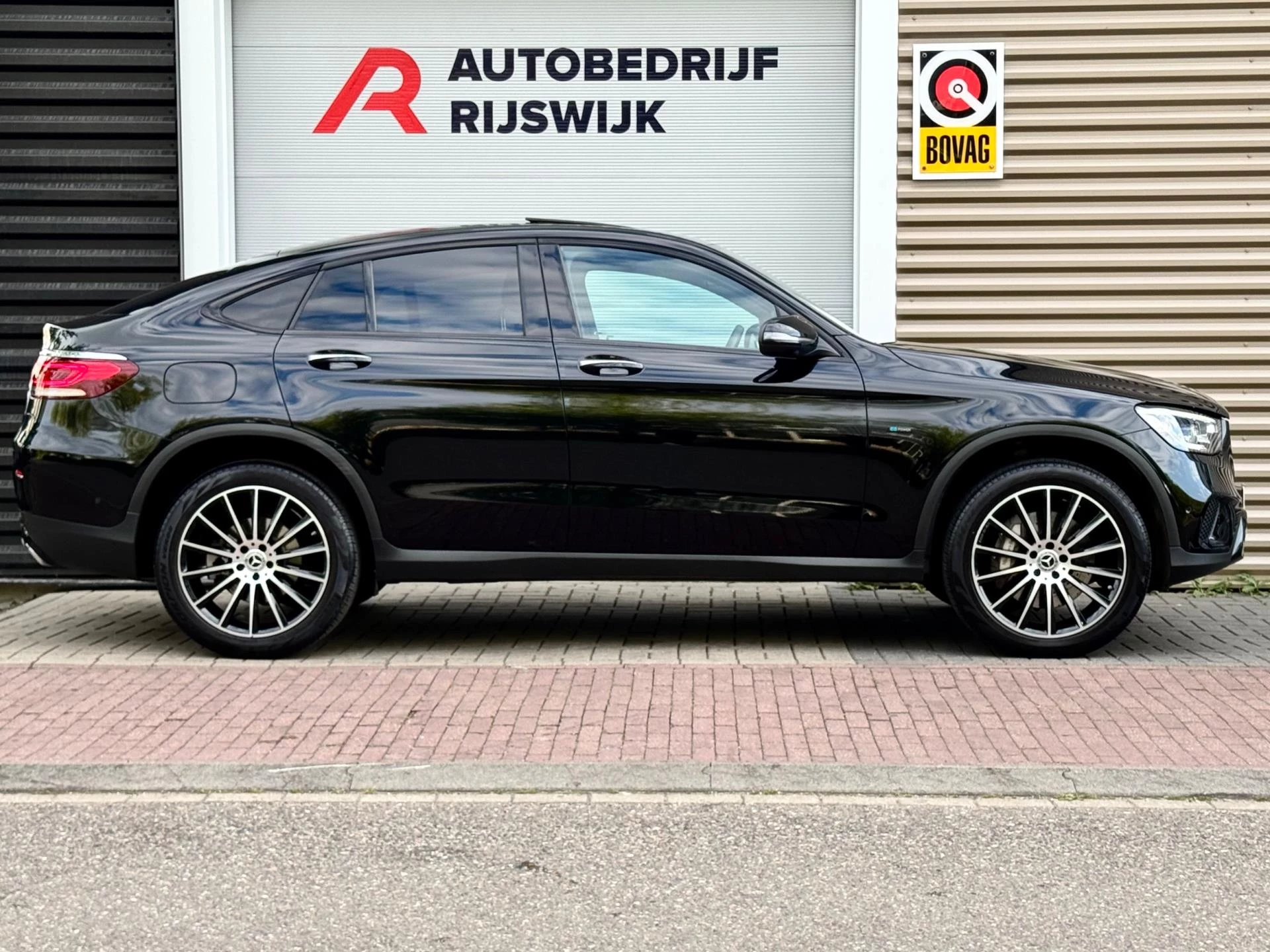 Hoofdafbeelding Mercedes-Benz GLC