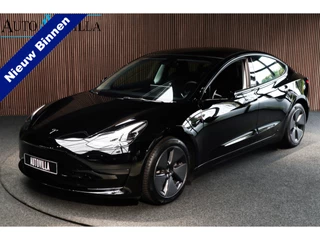 Hoofdafbeelding Tesla Model 3 Tesla Model 3 RWD Autopilot ACC Stuurverwarm. PDC Leer Navi Panoramadak 360° Elektr. achterklep Stoelverwarming voor & achter Climate voor & achter LM velgen BTW auto! Nieuw!