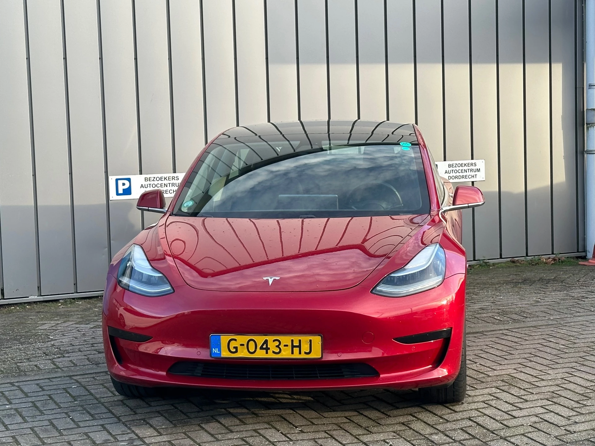 Hoofdafbeelding Tesla Model 3