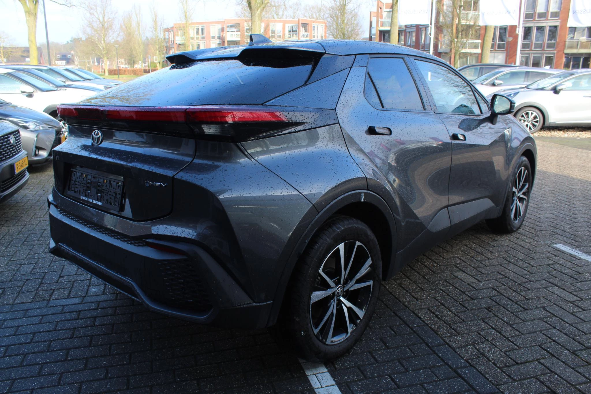 Hoofdafbeelding Toyota C-HR