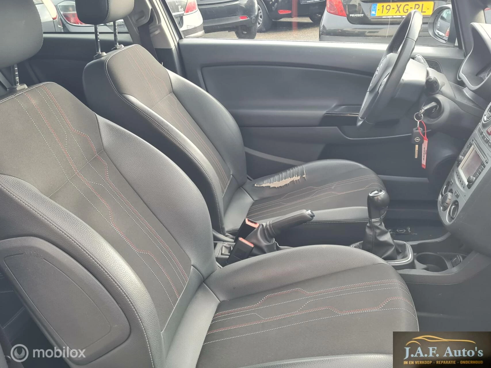 Hoofdafbeelding Opel Corsa