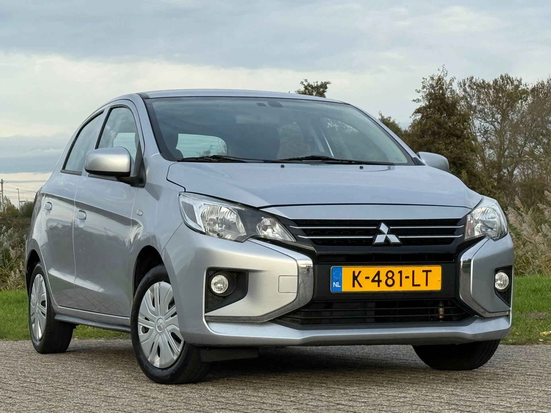 Hoofdafbeelding Mitsubishi Space Star