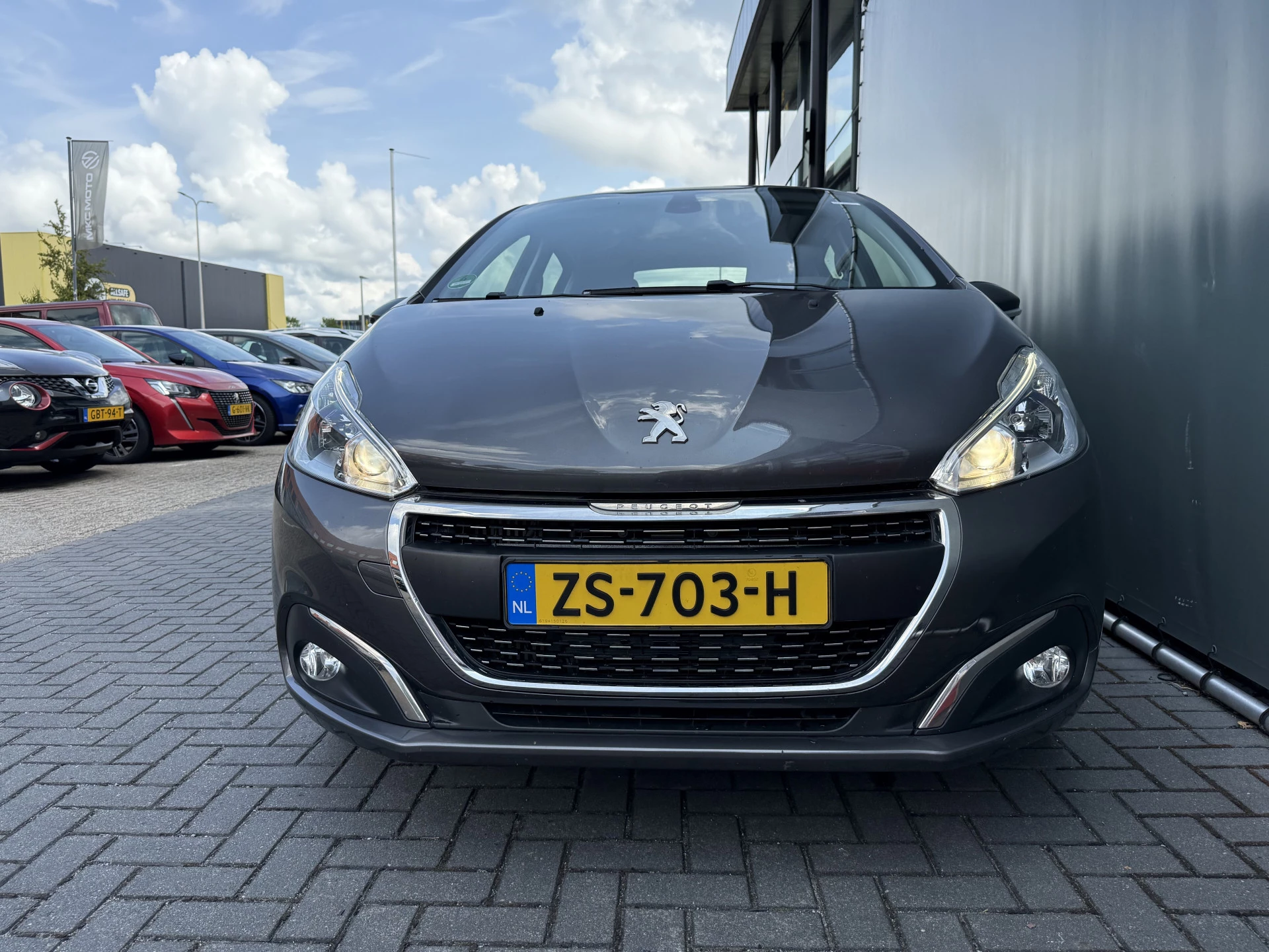 Hoofdafbeelding Peugeot 208