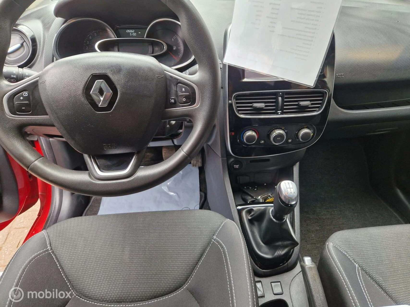 Hoofdafbeelding Renault Clio
