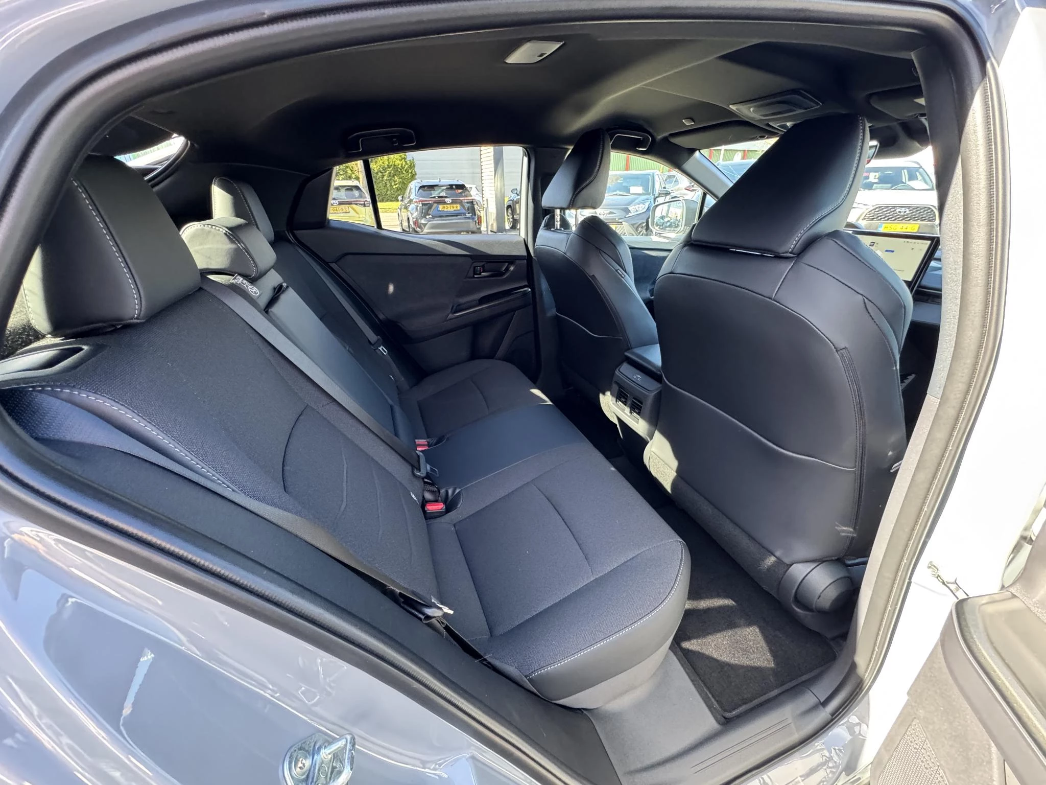 Hoofdafbeelding Toyota C-HR+