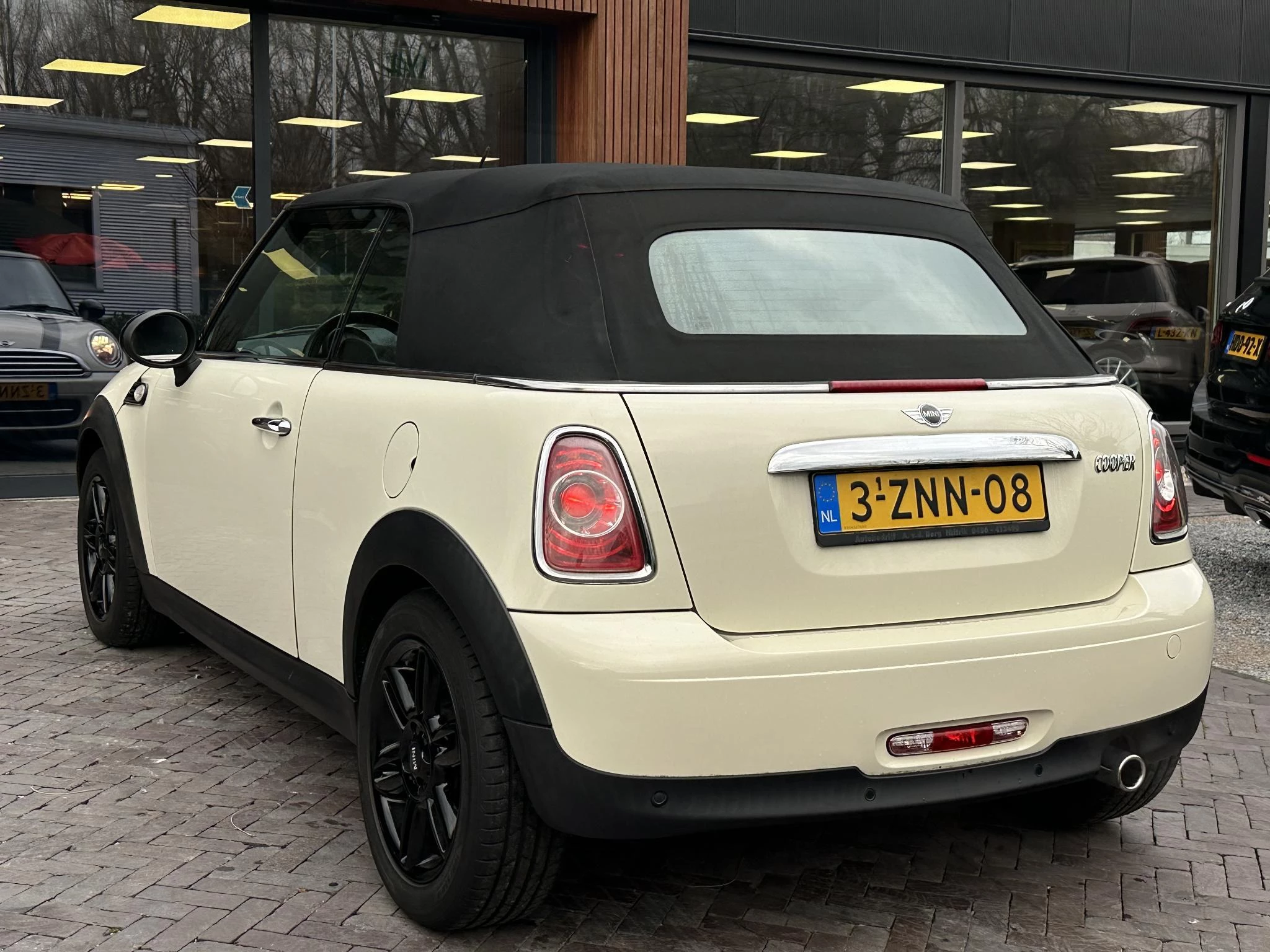 Hoofdafbeelding MINI Cooper Cabrio