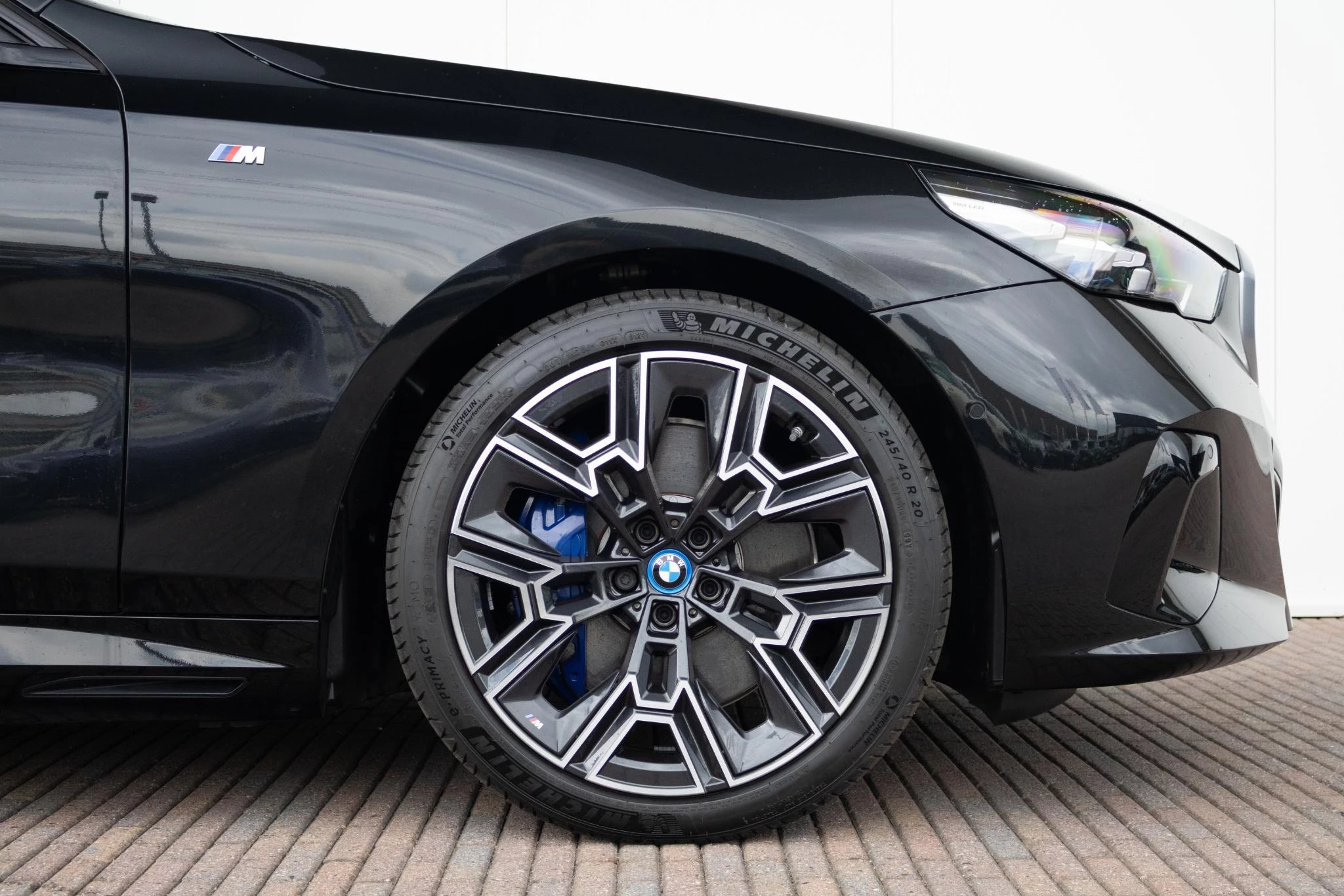 Hoofdafbeelding BMW i5