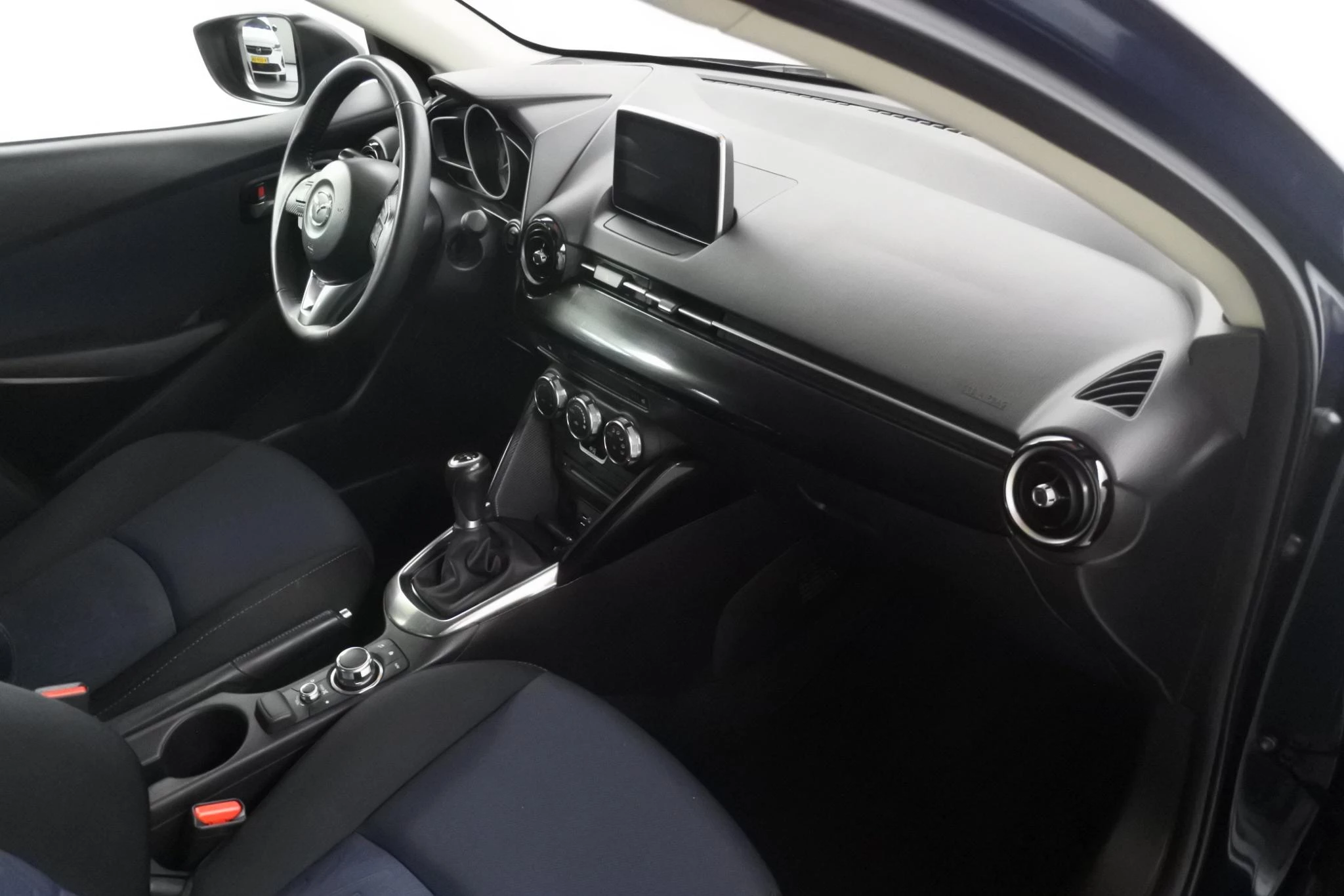 Hoofdafbeelding Mazda 2