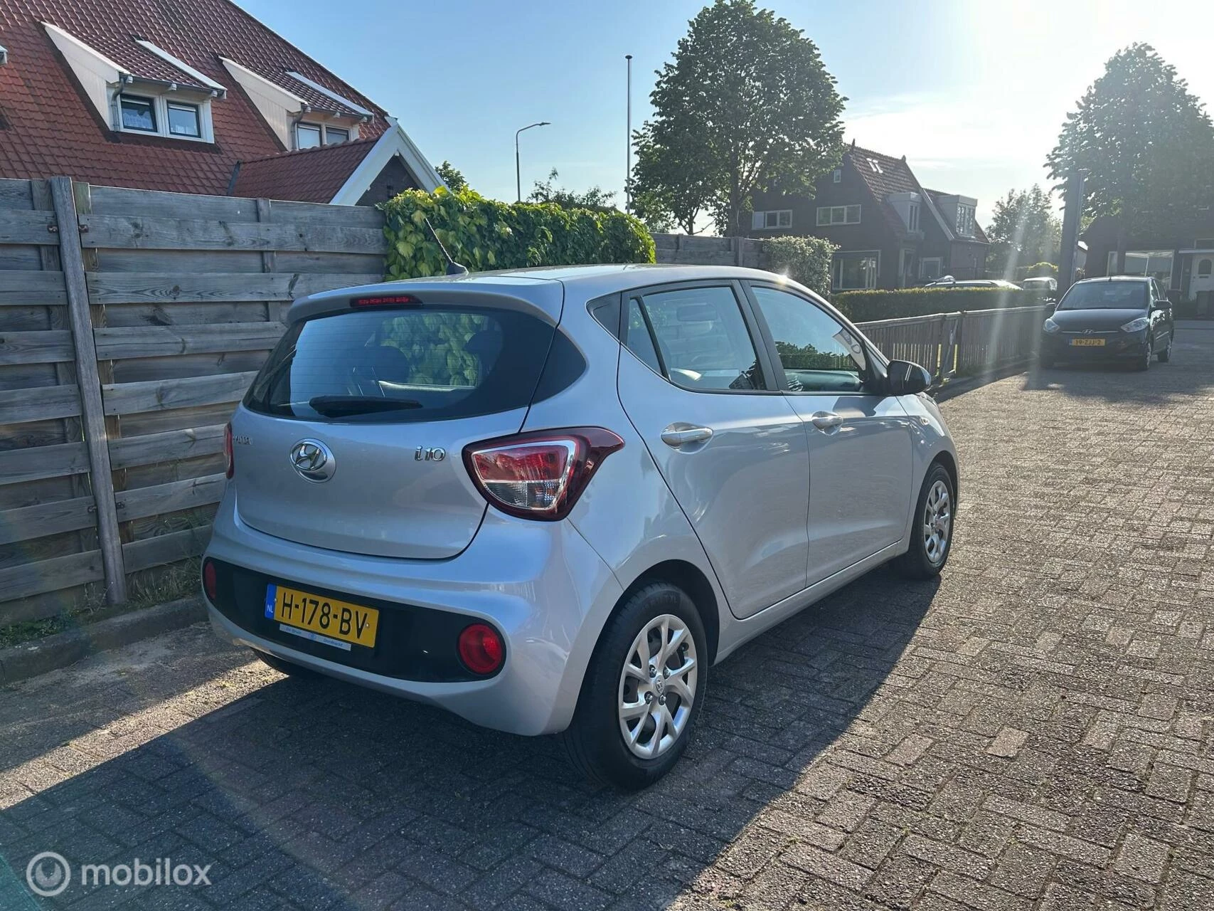 Hoofdafbeelding Hyundai i10