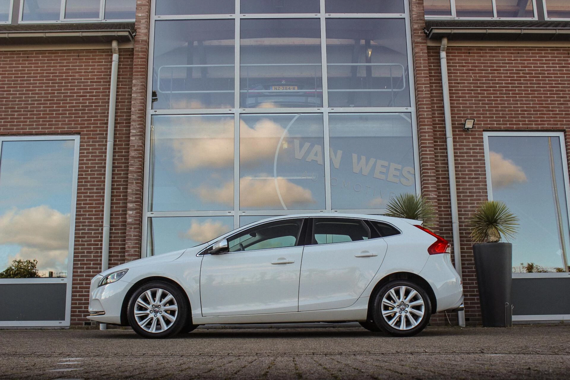 Hoofdafbeelding Volvo V40