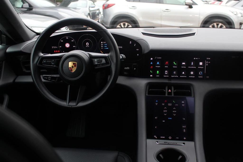 Hoofdafbeelding Porsche Taycan