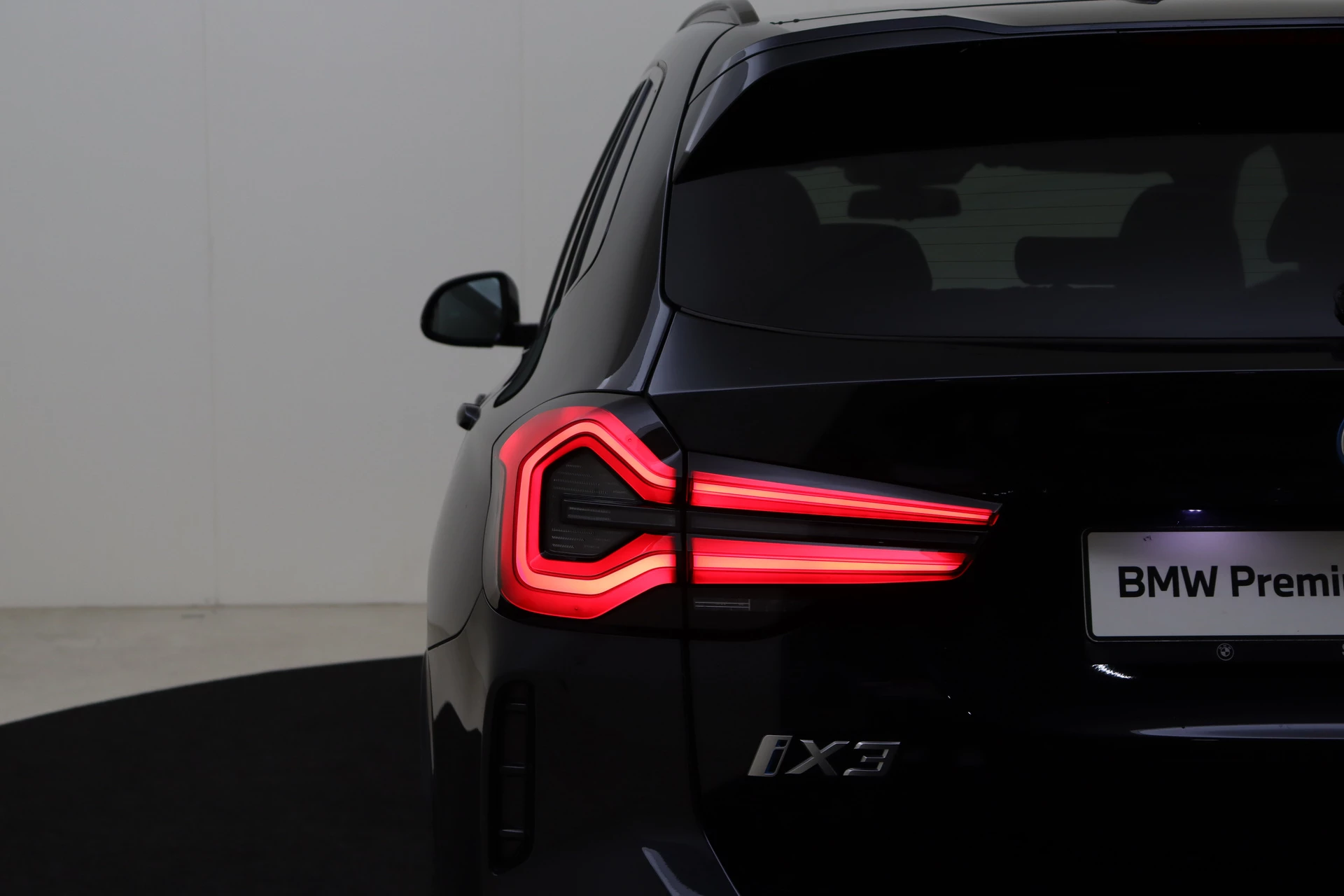 Hoofdafbeelding BMW iX3