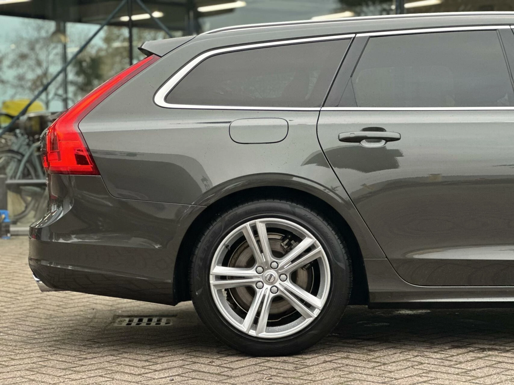 Hoofdafbeelding Volvo V90