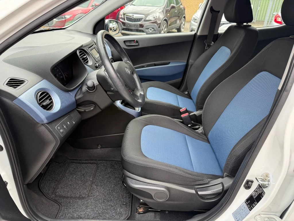 Hoofdafbeelding Hyundai i10
