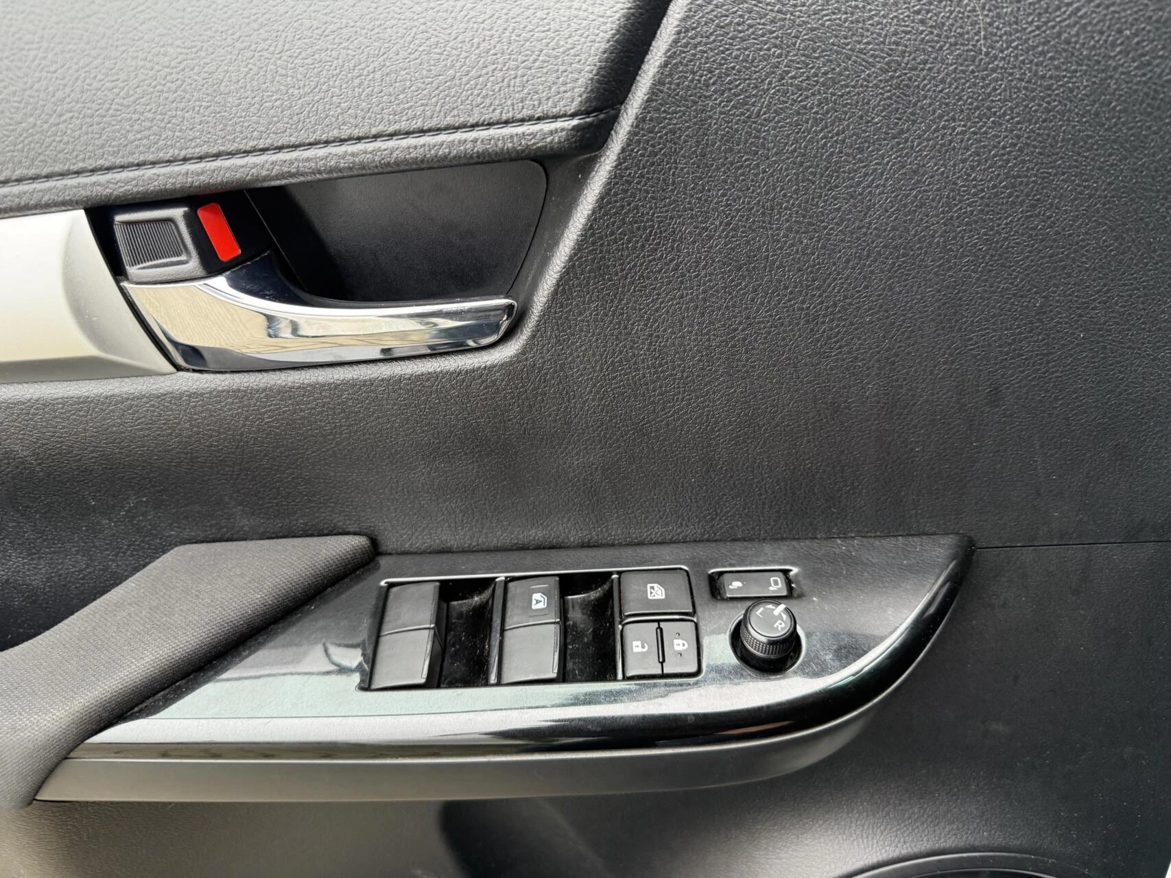 Hoofdafbeelding Toyota Hilux