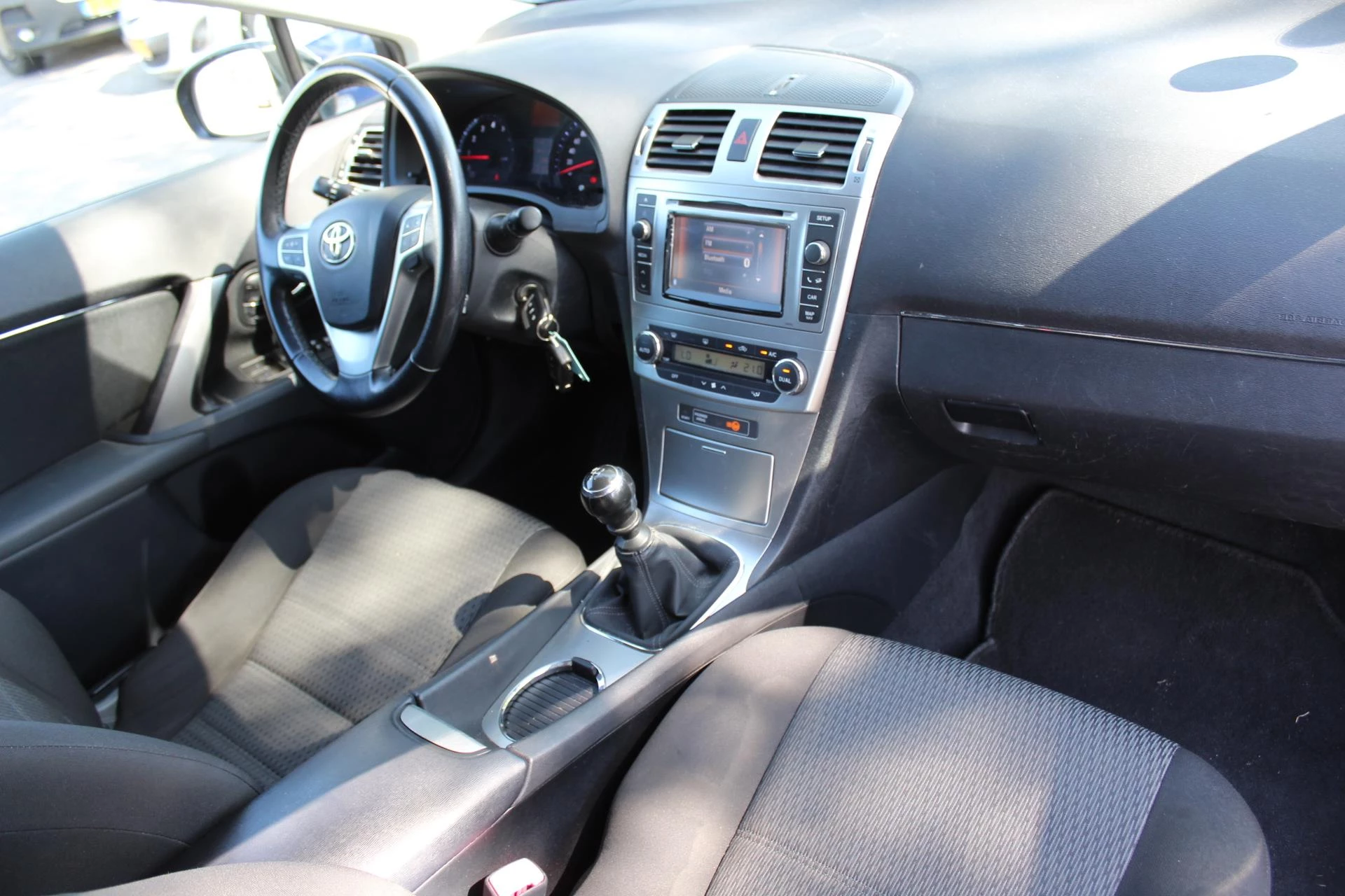 Hoofdafbeelding Toyota Avensis