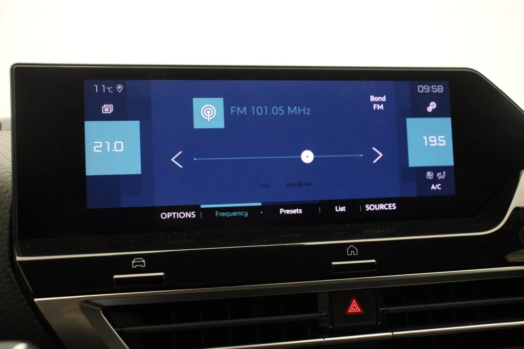 Hoofdafbeelding Citroën ë-C4 X