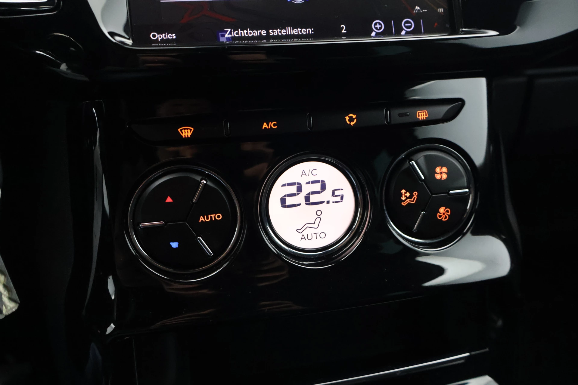 Hoofdafbeelding DS DS 3