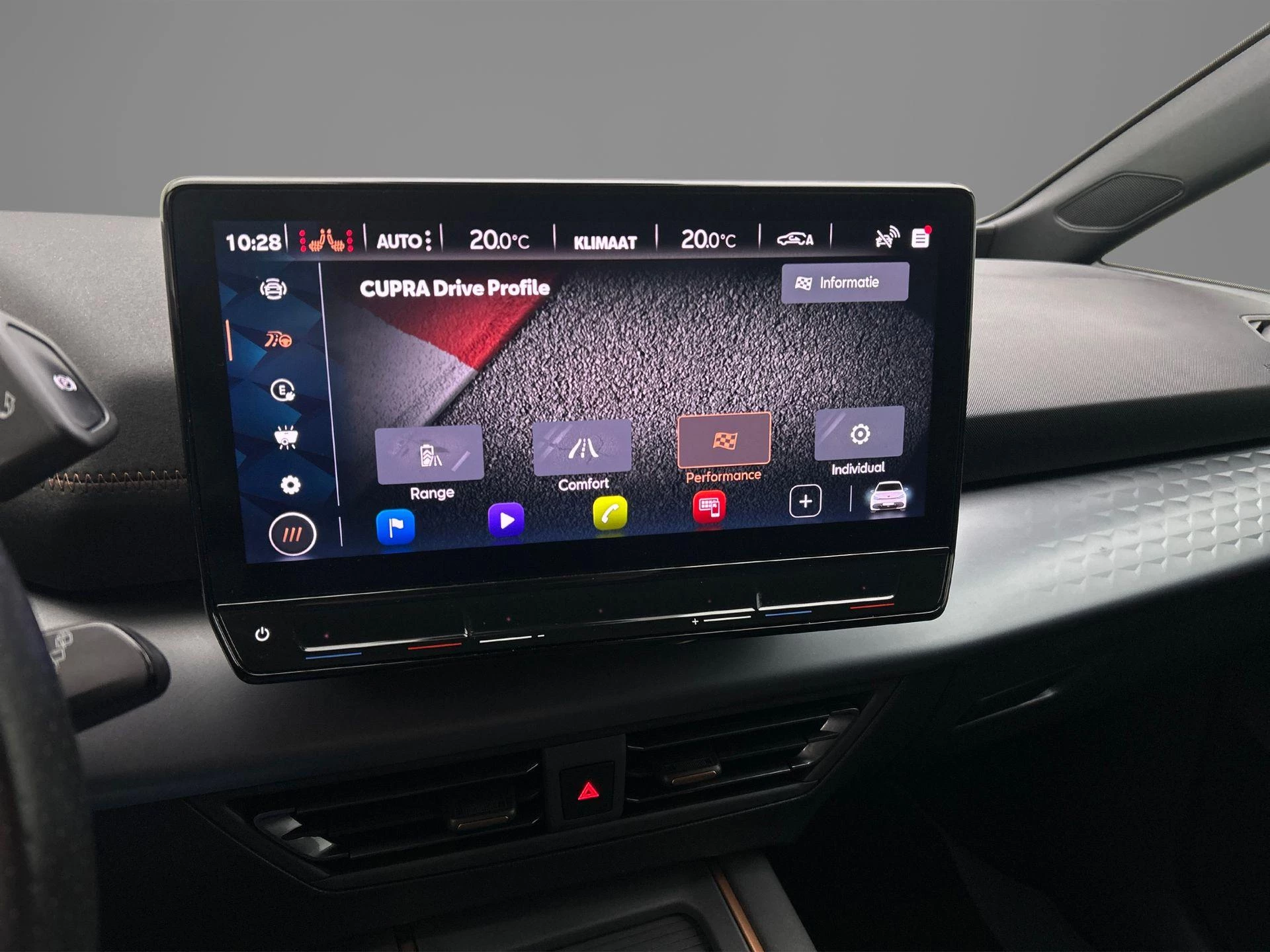 Hoofdafbeelding CUPRA Born