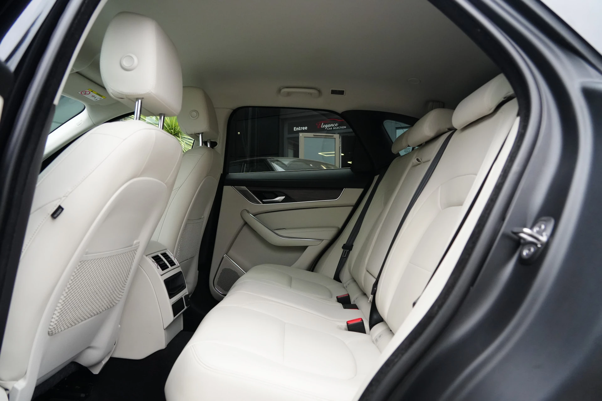 Hoofdafbeelding Jaguar F-PACE