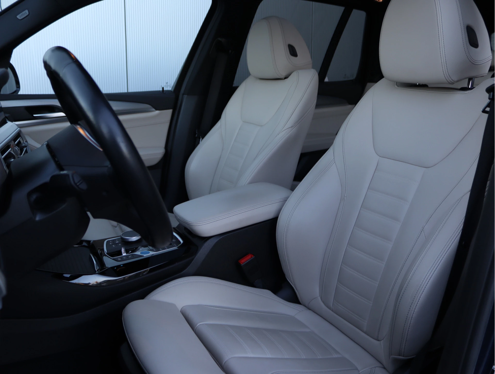 Hoofdafbeelding BMW iX3