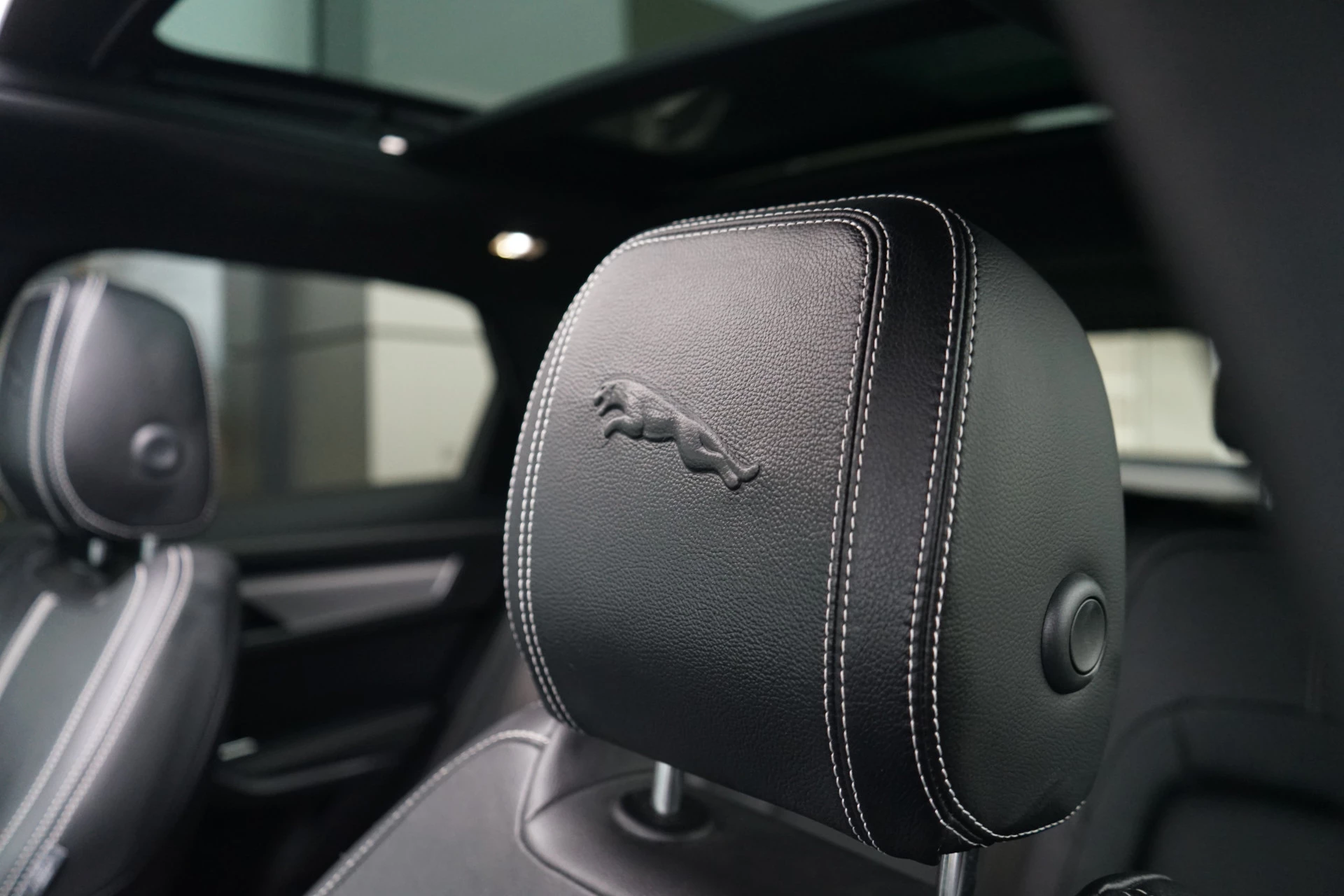 Hoofdafbeelding Jaguar F-PACE