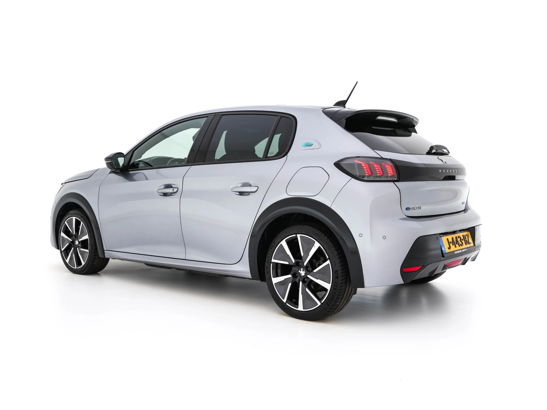 Hoofdafbeelding Peugeot e-208