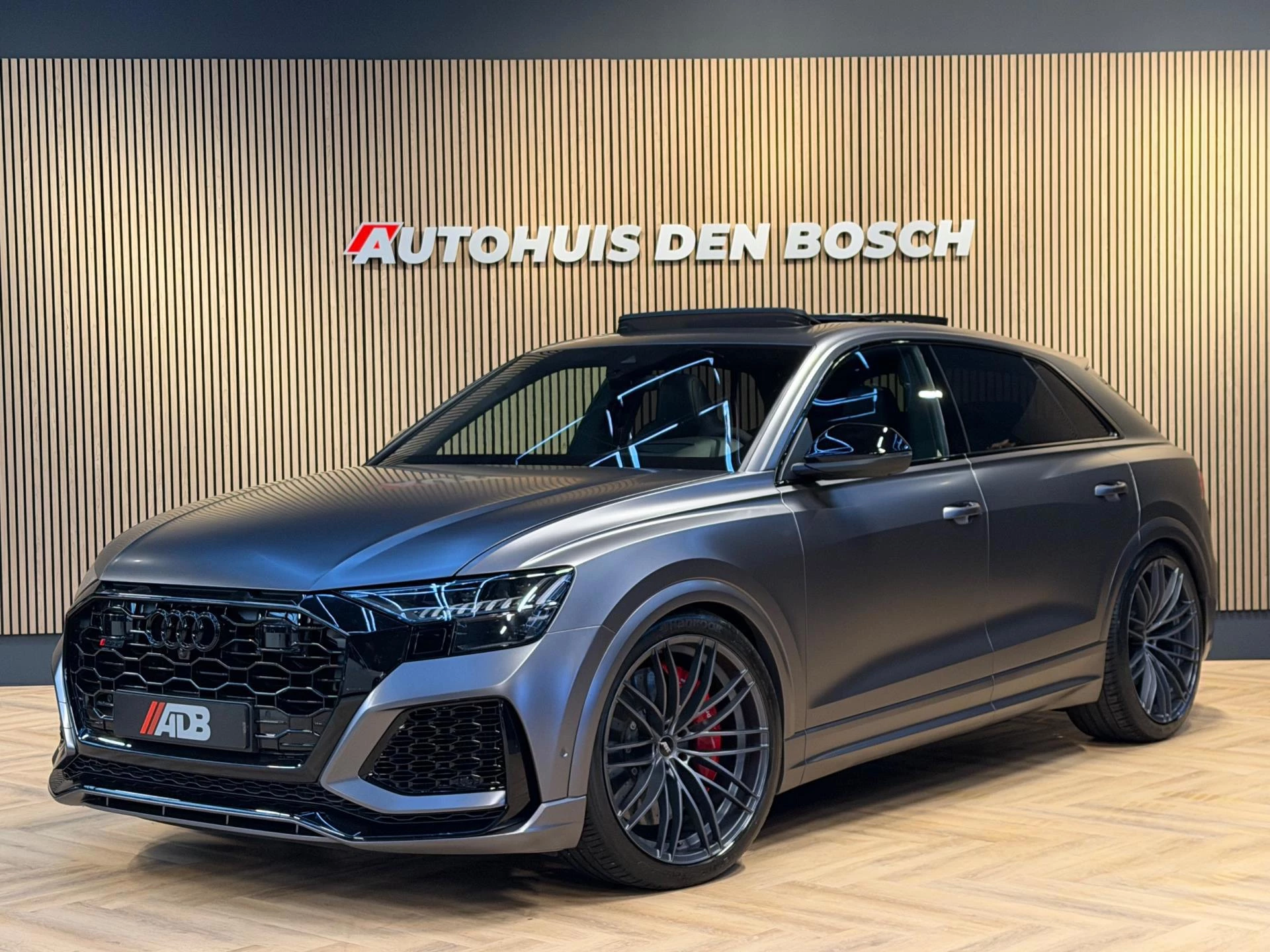 Hoofdafbeelding Audi RSQ8